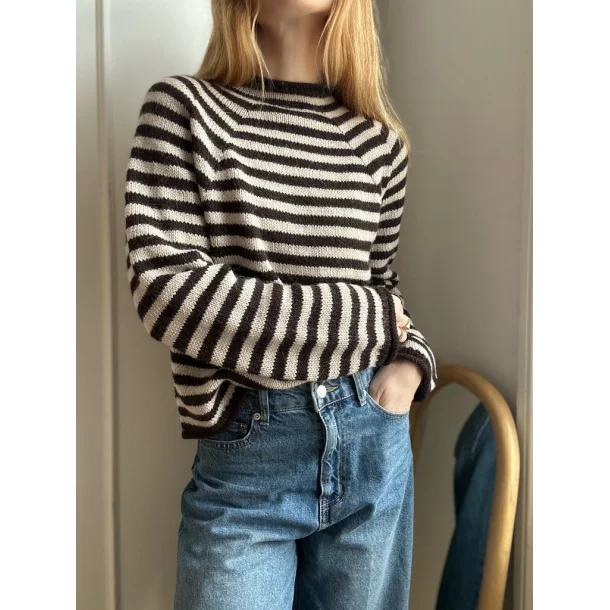 Sweater No. 32 - Strikkekit fra My Favourite Things Knitwear