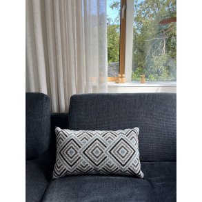 Hypnotized 2032-3 Str. 29 x 49 cm.