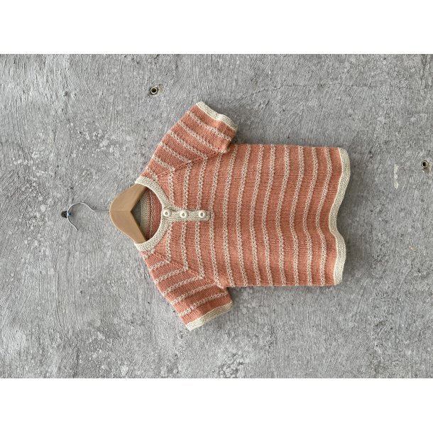 Kajas T-shirt - Str. 9 mdr - 4 r