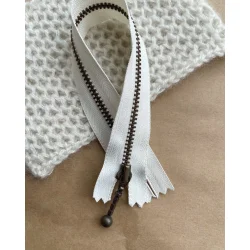 Lynl�s fra PetiteKnit, 23 cm i flere farver, til bl.a. Honey Purse and Washbag