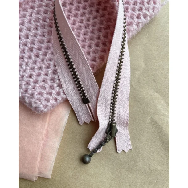 Lynl�s fra PetiteKnit, 23 cm i flere farver, til bl.a. Honey Purse and Washbag