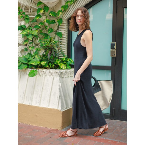 Sia Dress 2404_3 - str. M (L)