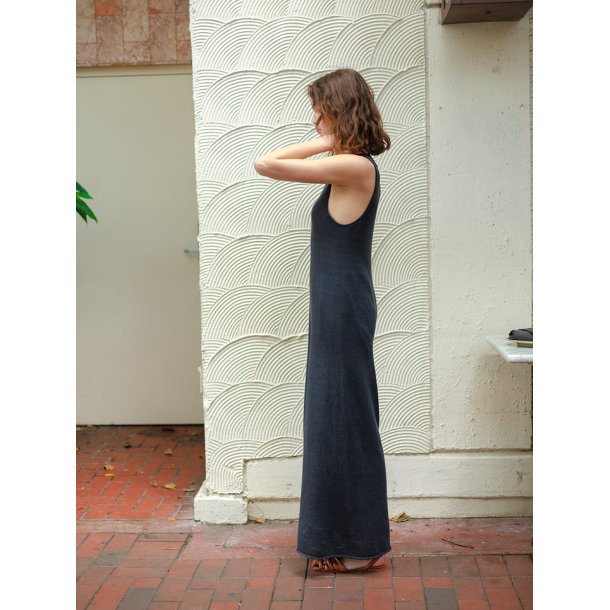 Sia Dress 2404_3 - str. M (L)