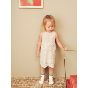 Lilja Dress Baby 2407_3 - Sandnes Strikkekit