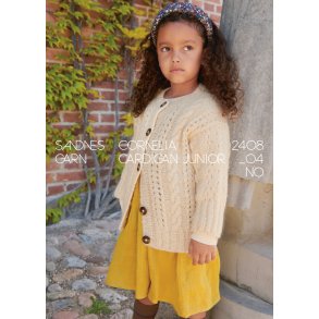 Cornelia Cardigan Junior 2408_4 - Sandnes strikkekit.