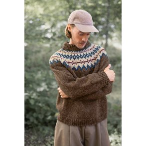 2410_06 POLAR-LIGHT herregenser Strikkekit fra Sandnes