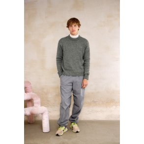 Brendan Sweater Man 2412_05 Strikkekit fra Sandnes