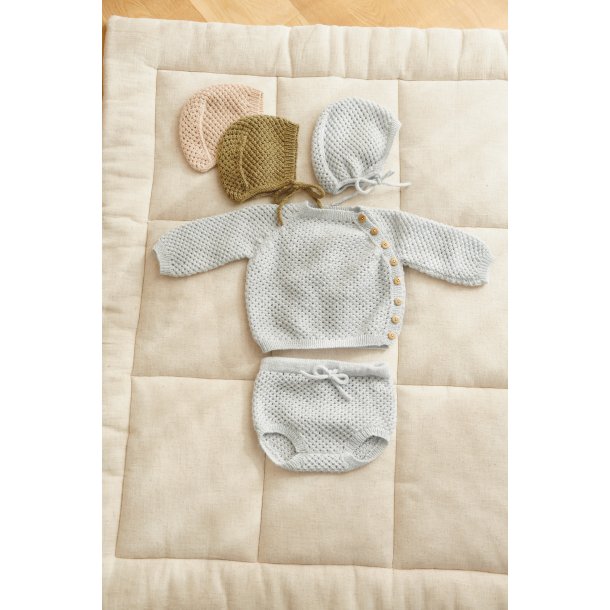 April kyse 2413_05 Sandnes strikkekit