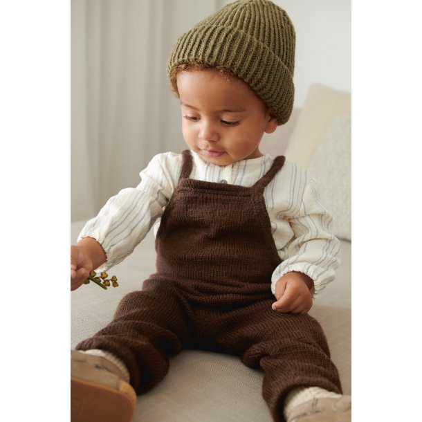 Beanie Baby 2413_08 i strikkekit fra Sandnes