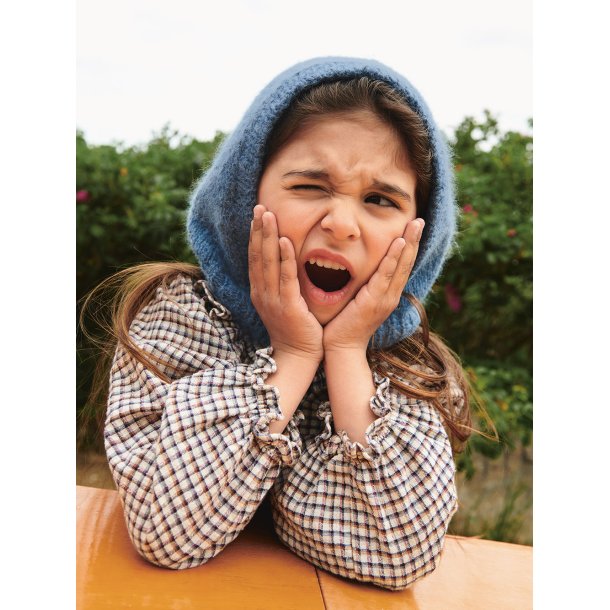 Hugsy Hood Junior 2506_3 - Strikkekit fra Sandnes