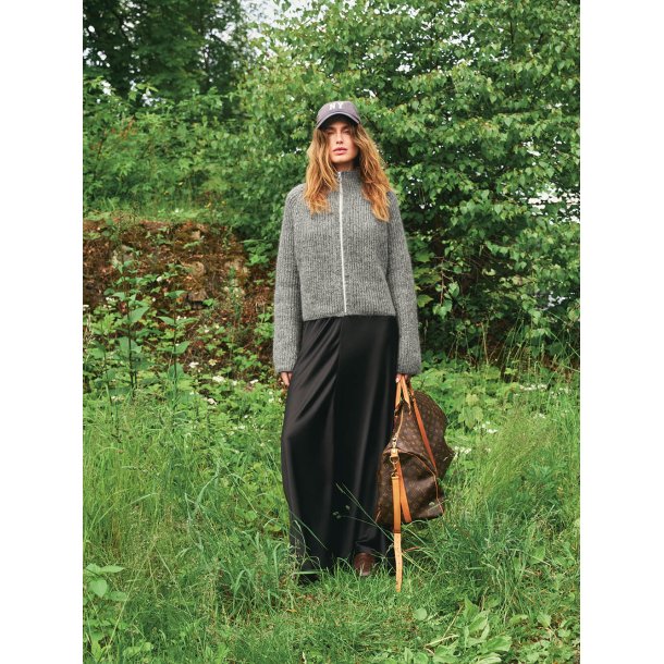 Tia Zipper Jacket 2507_10 - Strikkekit fra Sandnes