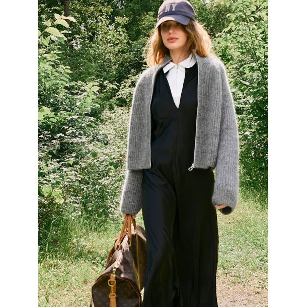 Tia Zipper Jacket 2507_10 - Strikkekit fra Sandnes