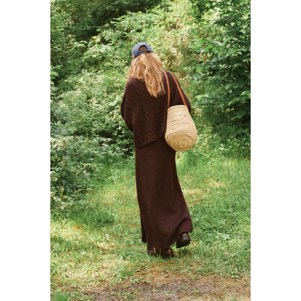 2507_1a  Brady Sweater Strikkekit fra Sandnes