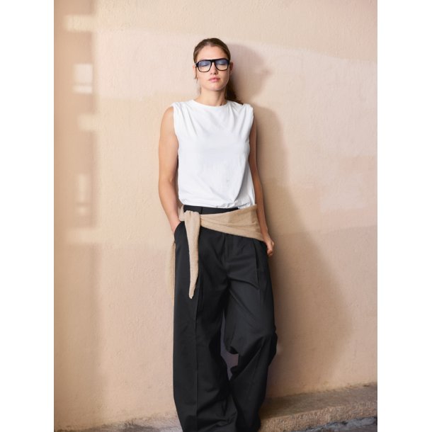 Triangle Shawl 2508_3 - Strikkeopskrift fra Sandnes