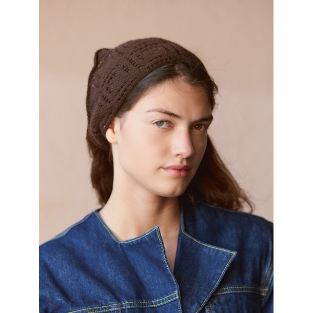 Agnes Head Scarf 2508_4 - Strikkeopskrift fra Sandnes