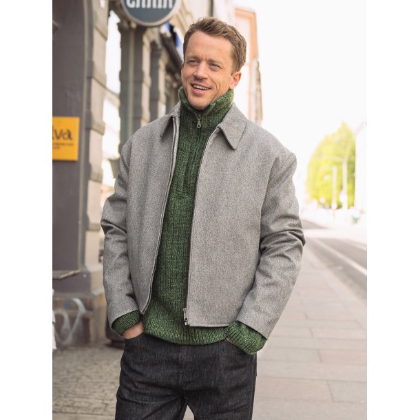 Tarjei Sweater Nr. 25_04  - Strikkeopskrift fra Sandnes