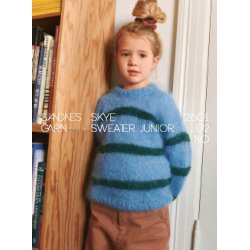 Skye Sweater Junior 2601_2 - Strikkekit fra Sandnes