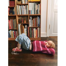 Skye Sweater Junior 2601_2 - Strikkekit fra Sandnes