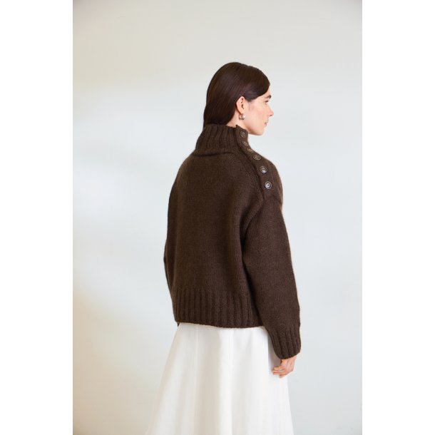 Mina Sweater 2602_02 i Peer Gynt - Strikkekit fra Sandnes
