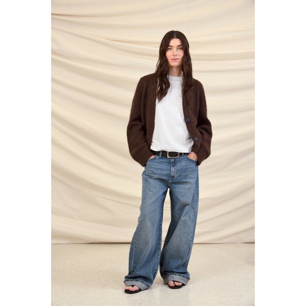 Ember Cardigan 2602_03 - Strikkekit fra Sandnes