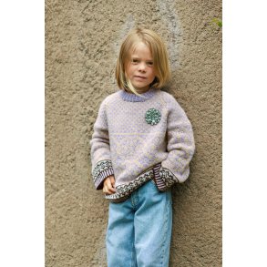 2608_02 Rose Junior - strikkeopskrift fra Sandnes