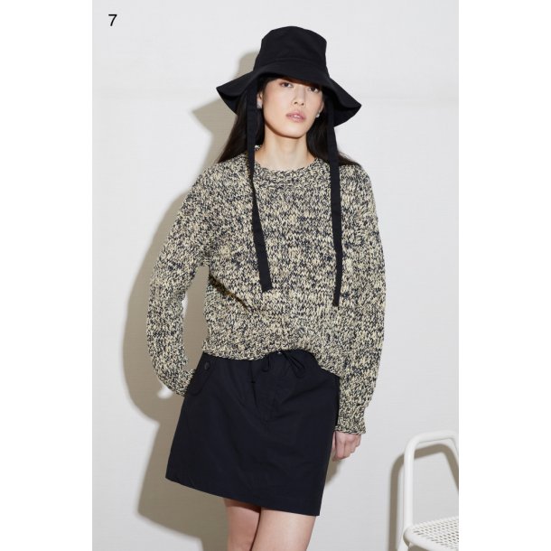 Rauma strikkehfte 430 Petunia Dame 