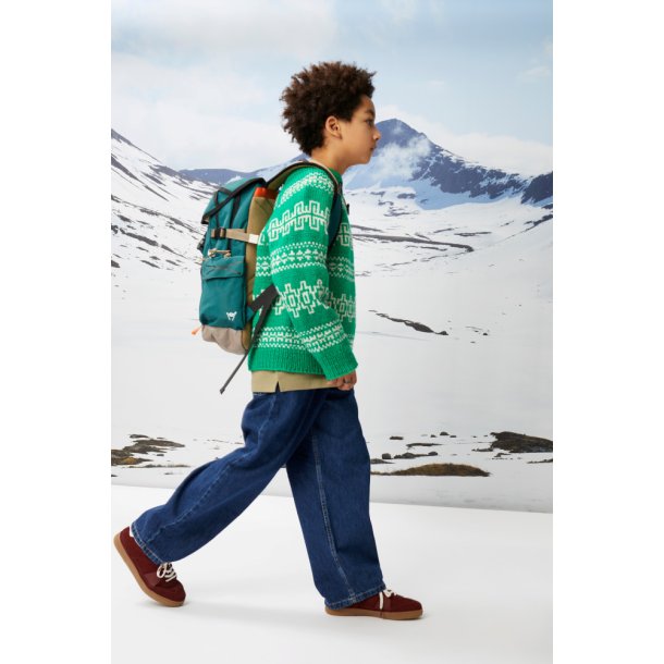 448 Fjre Genser Brn - Strikkekit fra Rauma