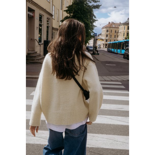 477 Heia raglangenser - Strikkekit fra Rauma