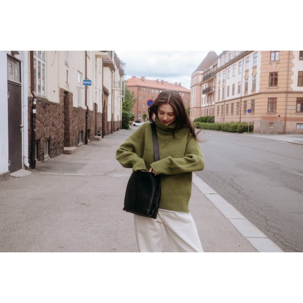 477 Heia raglangenser - Strikkekit fra Rauma