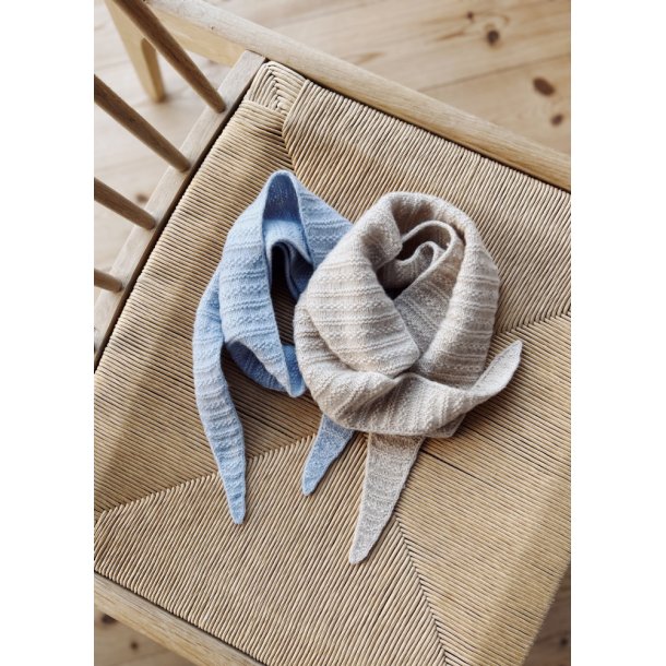 508 Lunt Astridt�rkl�de - Strikkekit fra Rauma