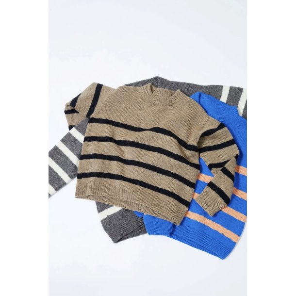 Stripegenser A - Strikkekit fra Rauma str. XS
