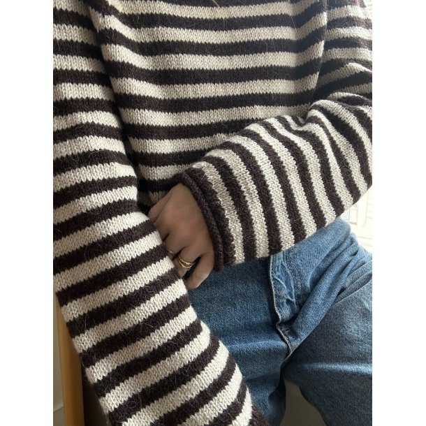 Sweater No. 32 - Strikkekit fra My Favourite Things Knitwear