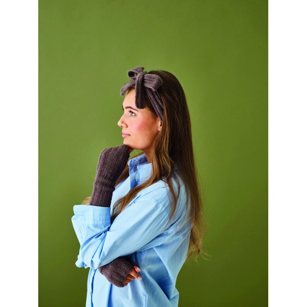 Halvvanter og trklde - Hannah byPermin strikkekit