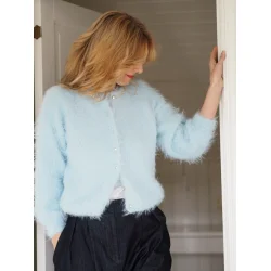 Fuzzy Cardigan - Strikkekit af Tove Lindtein