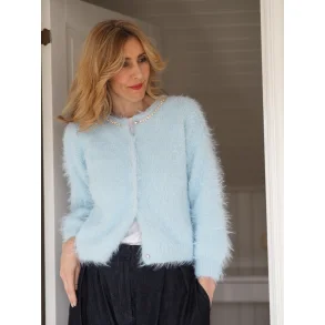 Fuzzy Cardigan - Strikkekit af Tove Lindtein