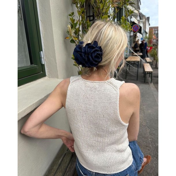 Alice Top - strikkeopskrift fra PetiteKnit