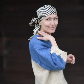 Bella Blocking - Strikkekit af Anne Ventzel