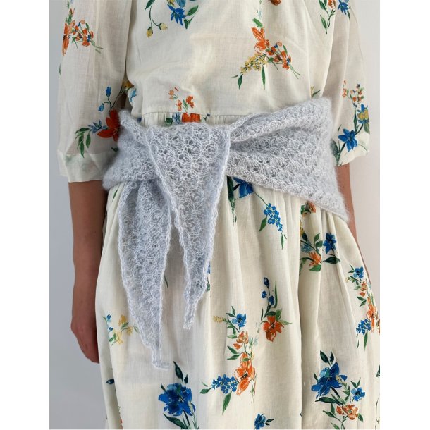 Bellis Scarf strikkekit fra Leknit