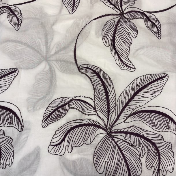 Bomuldsstof med broderi i hvid og bordeaux pr 0,25 m