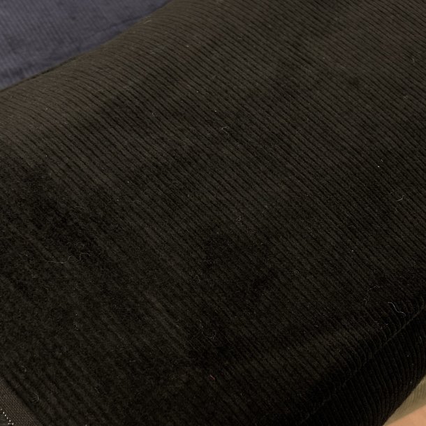 Bredriflet bomuldsfljl i sort - pr. 0,25 meter
