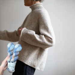 Jilli Jumper Strikkekit fra Anne Ventzel med h�ndfarvet mohair