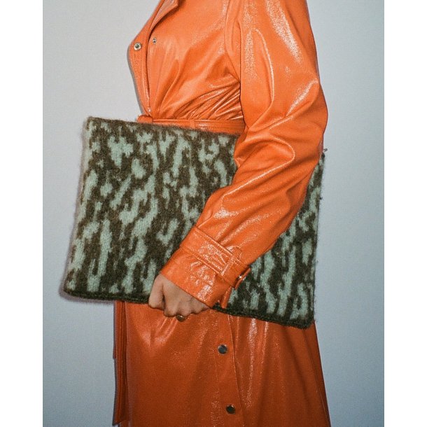 3-in-1 Computer Sleeve - Strikekkit fra Laura Dalgaard