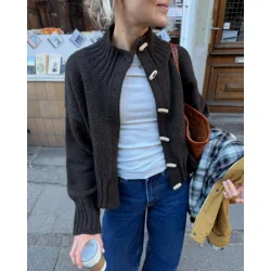 Hannah Jacket - strikkekit fra PetiteKnit