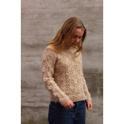 Hortensia Sweater - Strikkekit i Snefnug fra CaMaRose