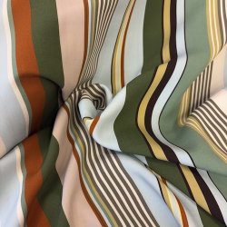 Italiensk viskosestof med striber II pr. 0,25 m