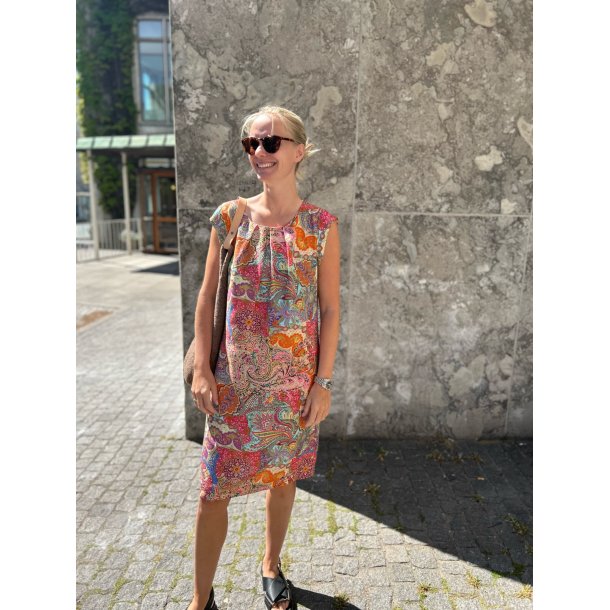 Snitmnster Line2Line K298 Kjole med lg