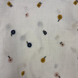 Double gauze med blomster 2 pr. 0,25 m.