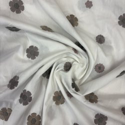 Hvid poplin med broderi 2 pr. 0,25 m