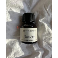 Care Kit fra PetiteKnit