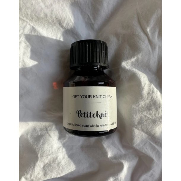 Care Kit fra PetiteKnit